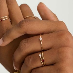 Mejuri Gemstone Trillion Stacker Ring